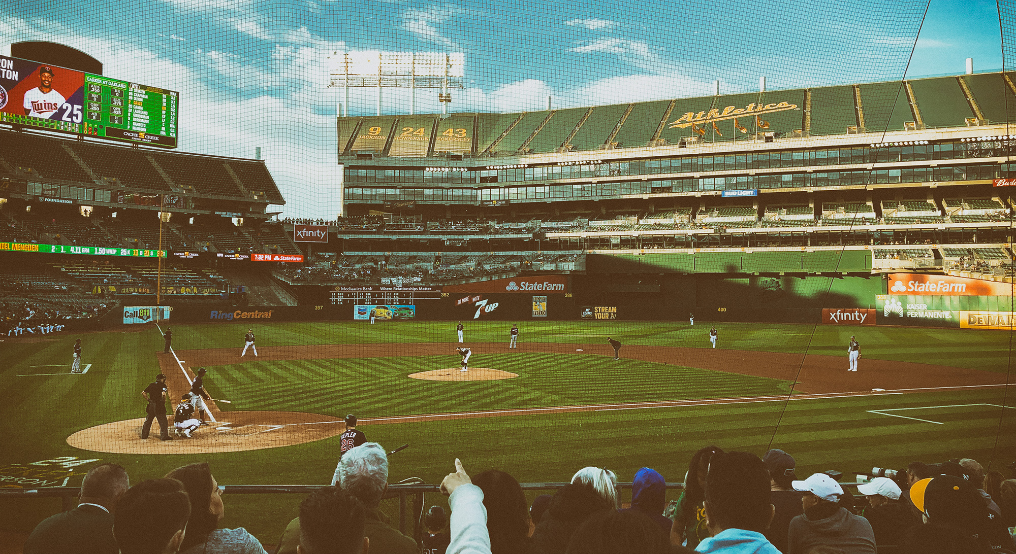 Twins 6 – Athletics 8