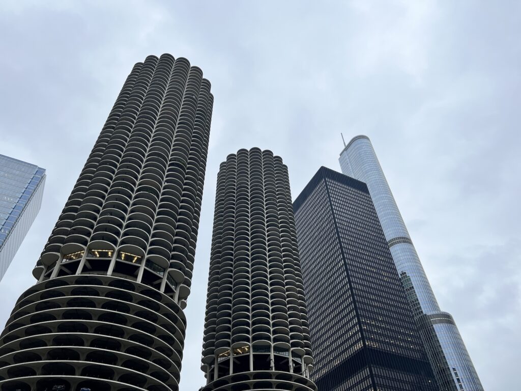 Marina Tower, Chicago